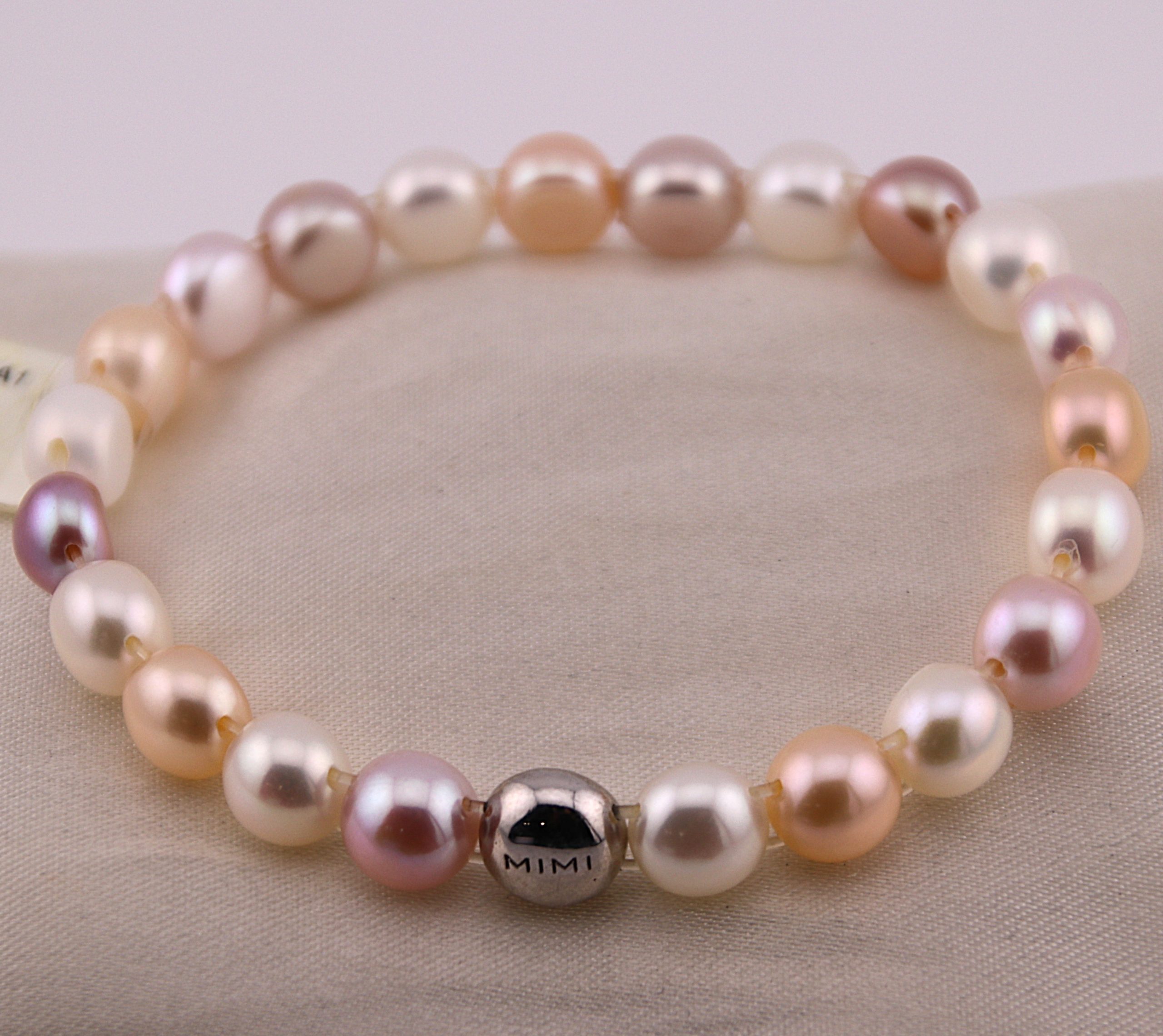 White and Pink Pearl Bracelet